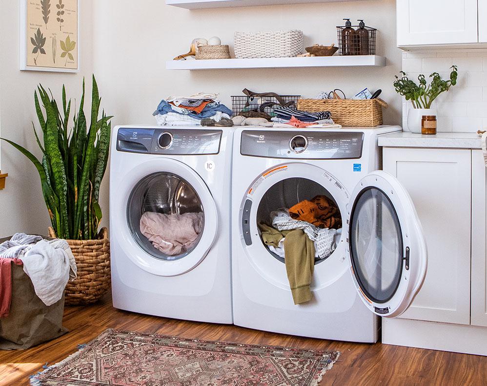 Image of Laundry room with washer door open.