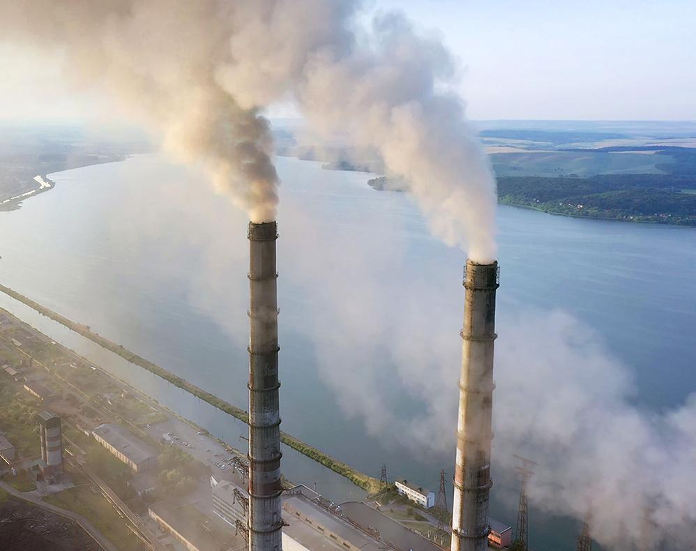 Smokestacks emitting pollution