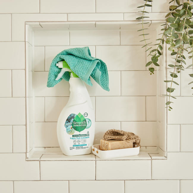 Tub & Tile Cleaner Emerald Cypress & Fir Seventh Generation
