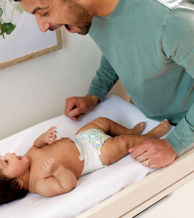 Baby Wipes, Flip-Top Dispenser lifestyle