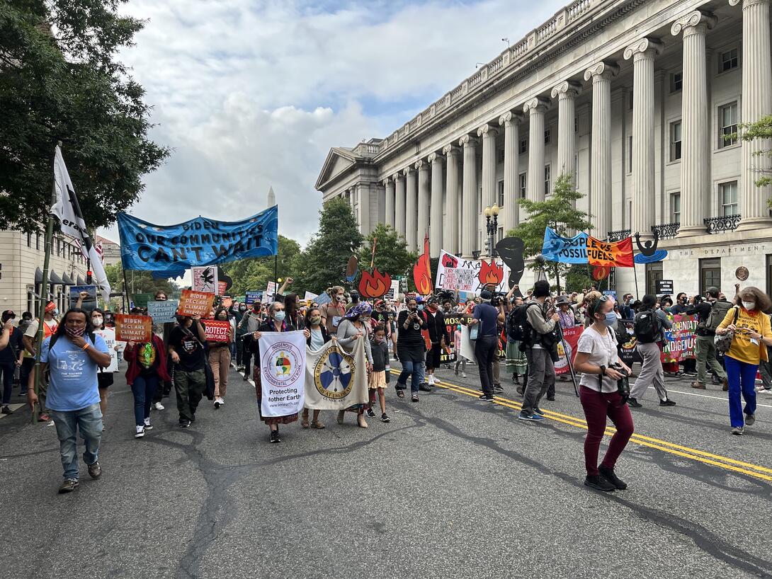 people vs fossil fuels